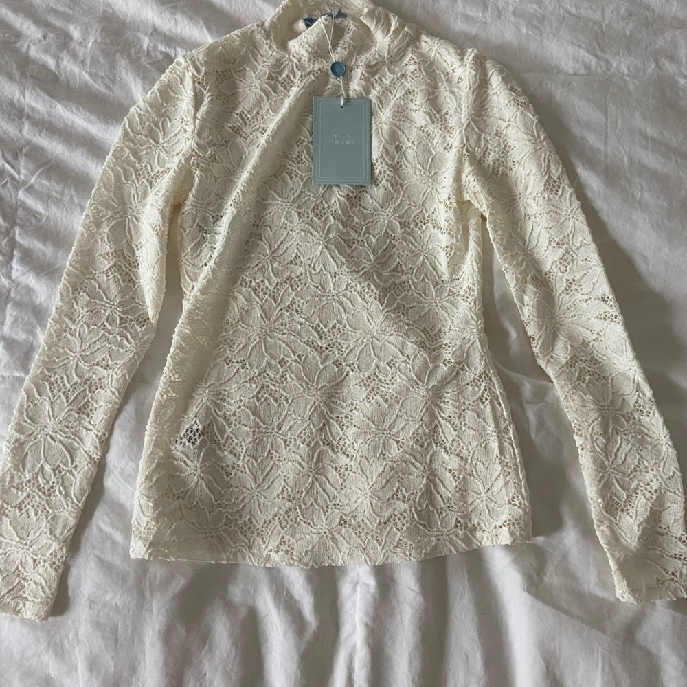 Hill House - The Pia Top